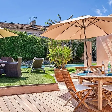 Beautifulwith A Swimming Pool! * Saint-Tropez